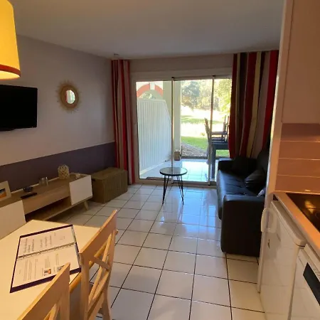 Beautiful Flat With Pool In Et Maa * Moliets-et-Maa