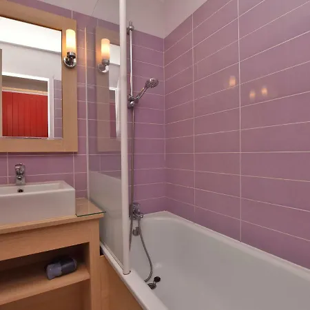 Beautiful Flat With Pool In Et Maa